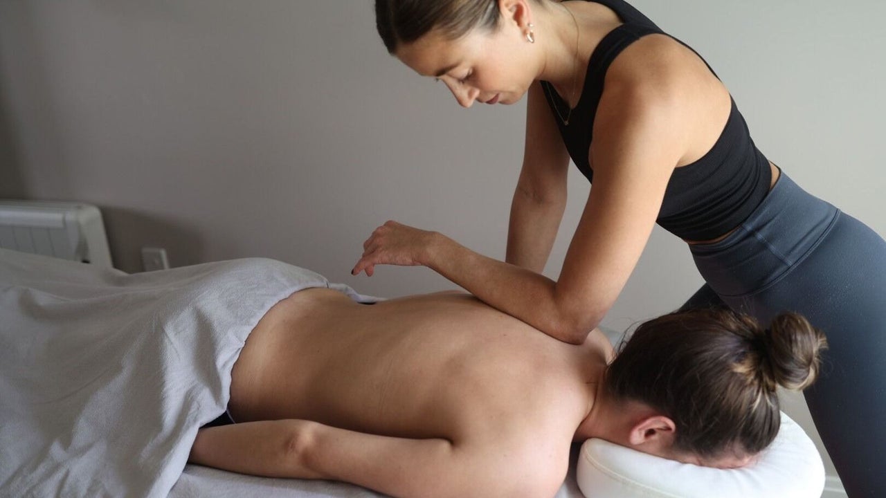 7a2b61f3-062a-426b-a730-5eb65f896da2-ameliabaldingmassageatpivotalhouse-gb-england-norwich-fresha-6678400