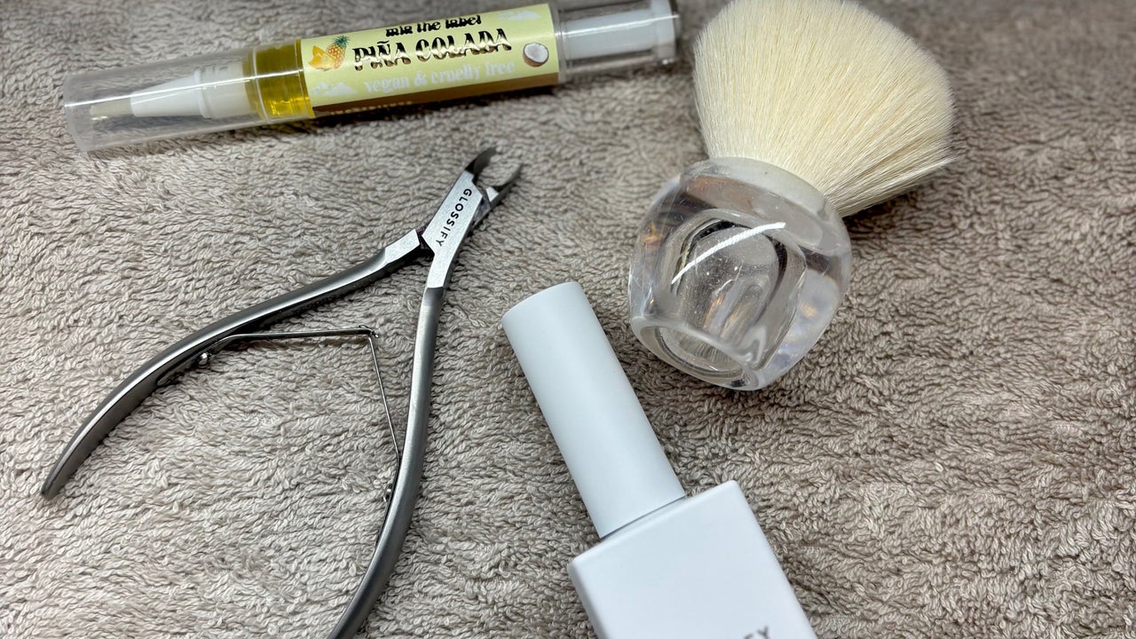 7ab69e32-4dd6-4776-ac87-5847ae8fb989-ahbeauty-gb-england-ipplepen-fresha-7092714