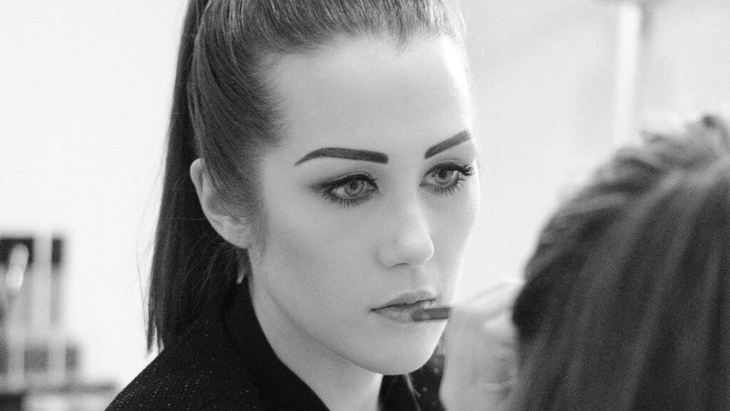 7b4abaa7-2dbc-46c8-a2a7-266467176b38-1013193