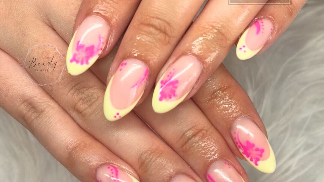 7d5a72c1-43ce-4406-aa83-46d1c62a5d13-theglowhaus-gb-england-kingswinford-fresha-3480846