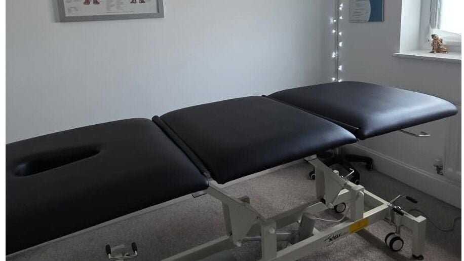 7d750339-a920-4e14-a1ac-1666b66261d4-mazbrightonsportstherapyandmassage-gb-england-redcar-fresha-3905153