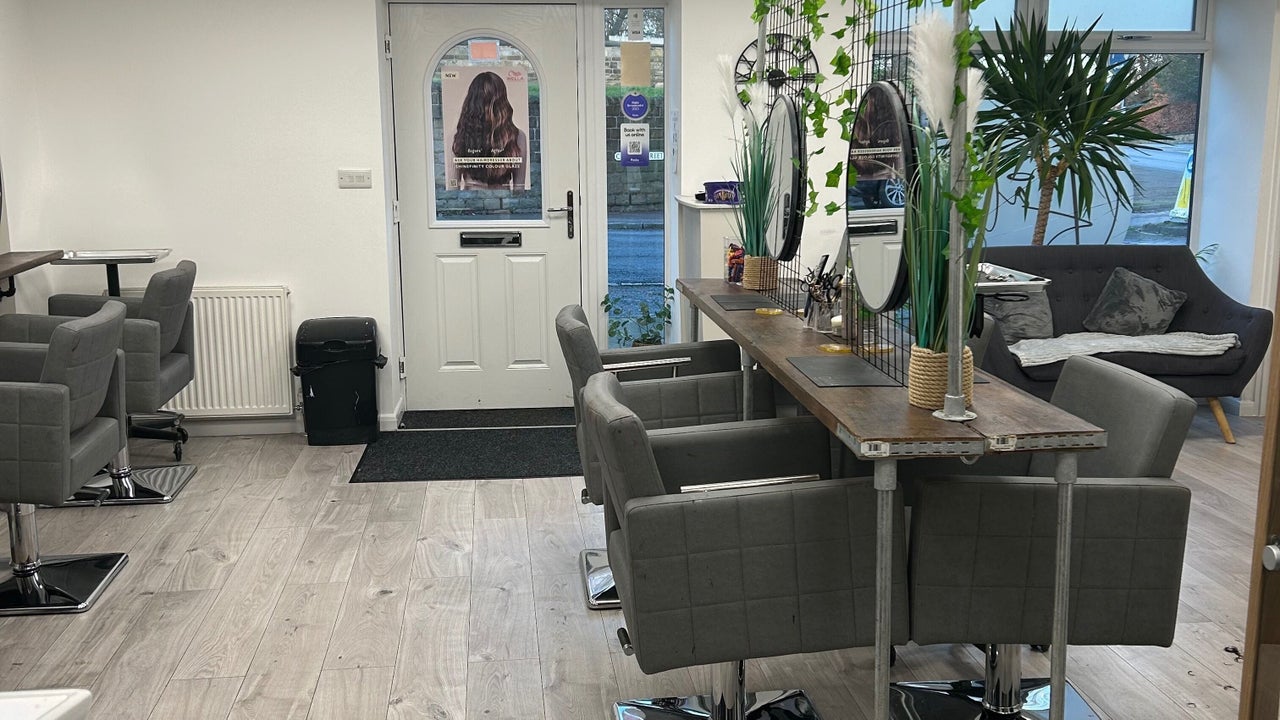 7eb6afcb-67c0-490f-89b6-cf610648ca66-halohairandbeauty-gb-england-staveley-fresha-2480232