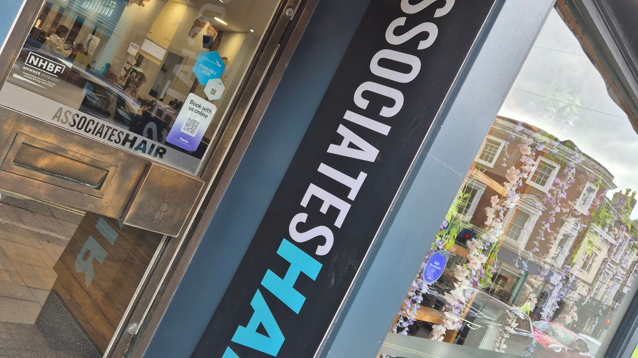 7ebe81d1-0308-4fdd-a53c-c410bc6e6469-associateshairwinchester-gb-england-winchester-fresha-8870365