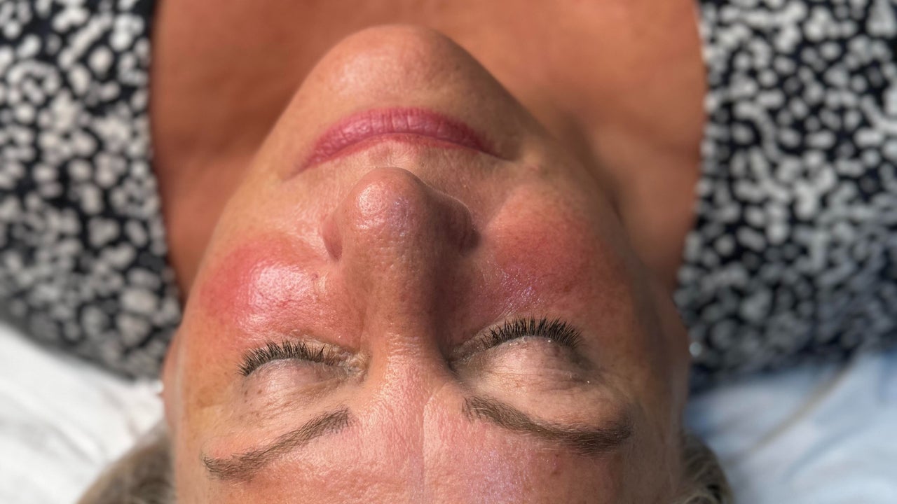 7f2a0cc9-54a4-4949-a41e-63017faa4310-thecoven-gb-wales-bridgend-fresha-2928793