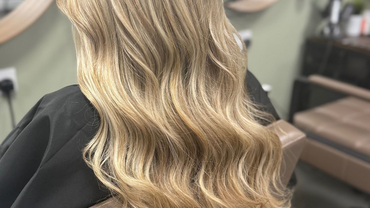 7fb64e54-d8b7-4228-9f24-73267c8e181f-hairbyhollyhaxton-gb-england-swindon-fresha-2970429