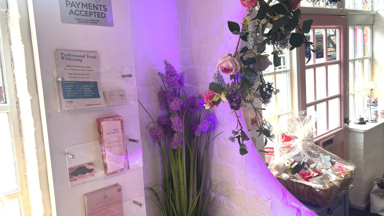 80291840-f9a5-4028-8dc6-42cd5cb55ee9-beautybylaurajayne-gb-england-tutbury-fresha-2506927