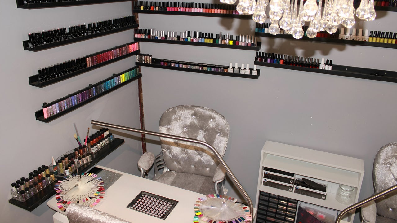 80e25137-348f-453a-8b93-27bea4e13994-kmhairandbeauty-gb-england-braintree-fresha-5442762