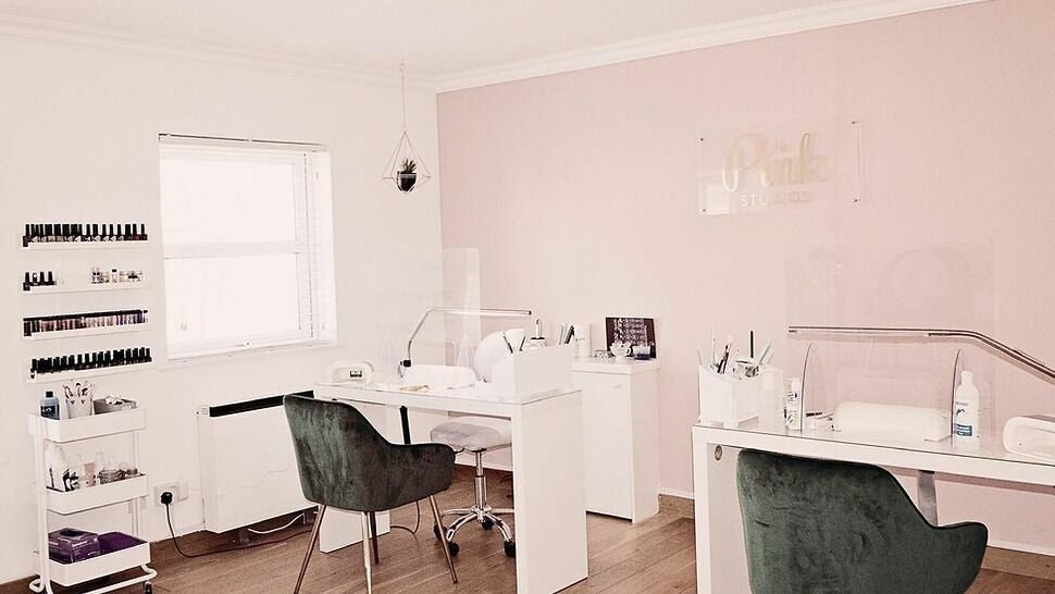 82a1b4ca-7cf7-44d3-b448-c08e30b3d46a-thepinkstudios-gb-england-haylingisland-fresha-4119015