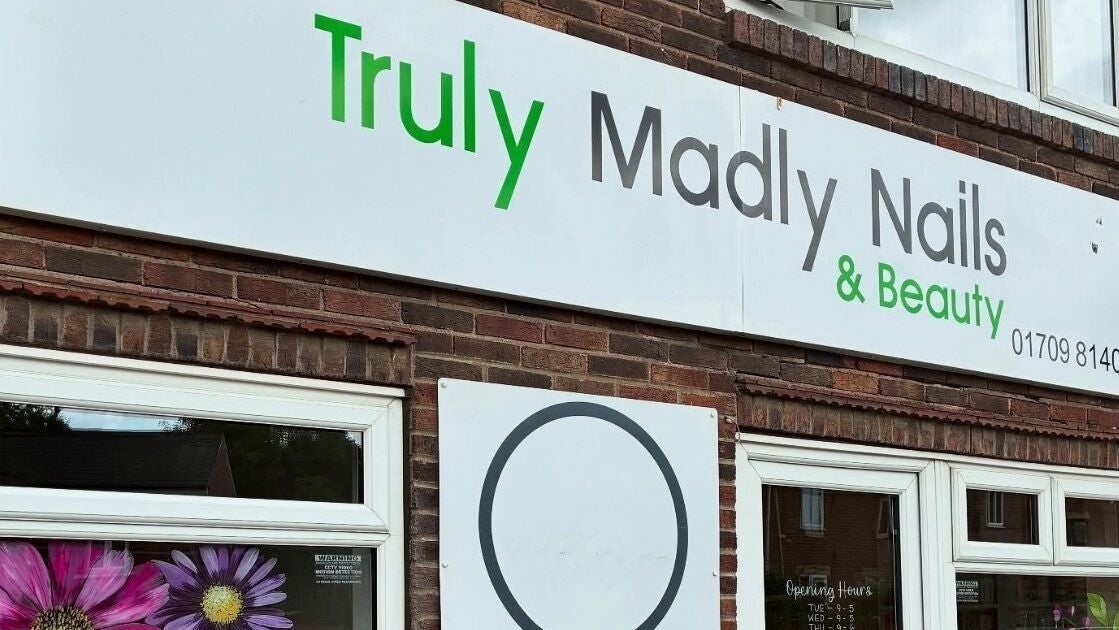 82d45aea-4ac2-4ca9-8044-e77315bc6d89-trulymadlynailsbeauty-gb-england-maltby-fresha-9811736