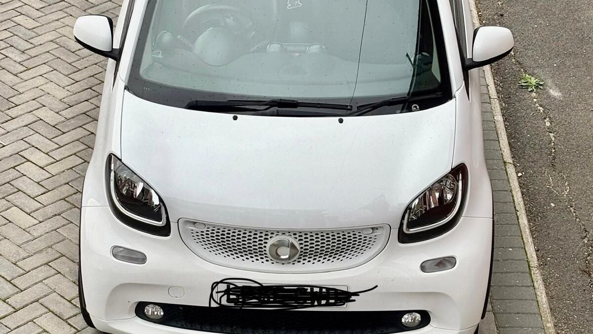 835515d9-eef8-470b-9c4b-0ce138a6b2bf-funkyfeet-gb-england-weymouth-fresha-5603652