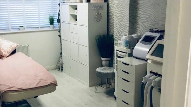 83ff1d39-b085-4e57-9643-cecdc3cac291-7458754