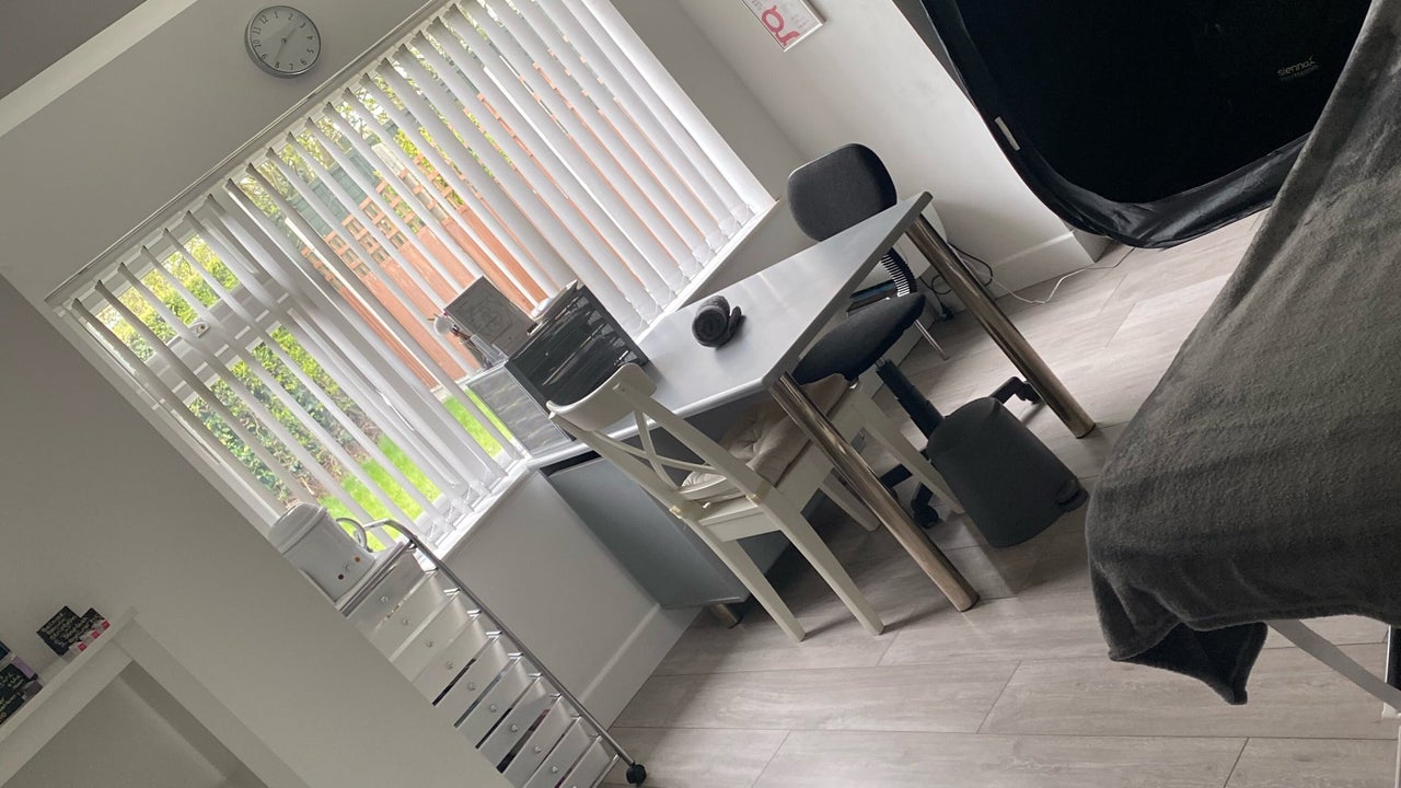 85a189c4-f991-423f-b406-5cd31685c77e-3085289