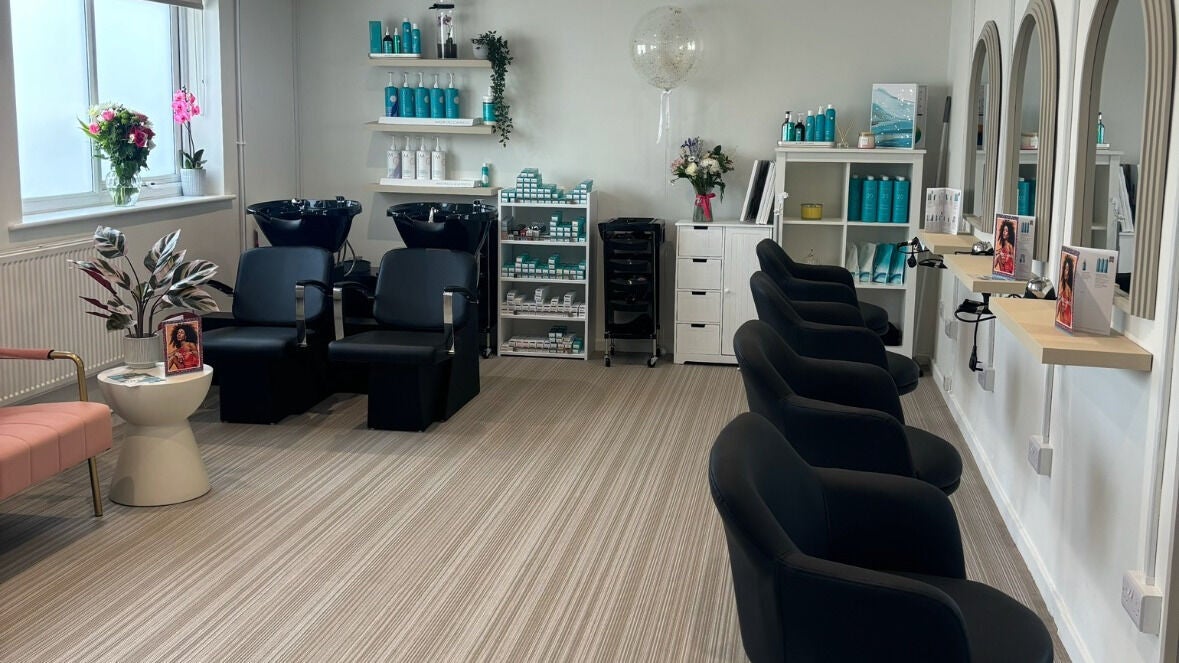 85fa94b4-9efe-4899-b366-20a2c1e6636b-summerrosehairdressing-gb-england-eastgoscote-fresha-4594134