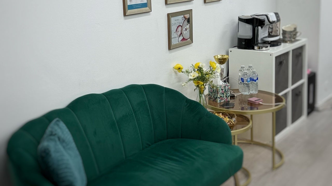 87226e55-bd97-4edb-8e53-f12dade41778-musialowskapmu-gb-england-royalleamingtonspa-fresha-6930171