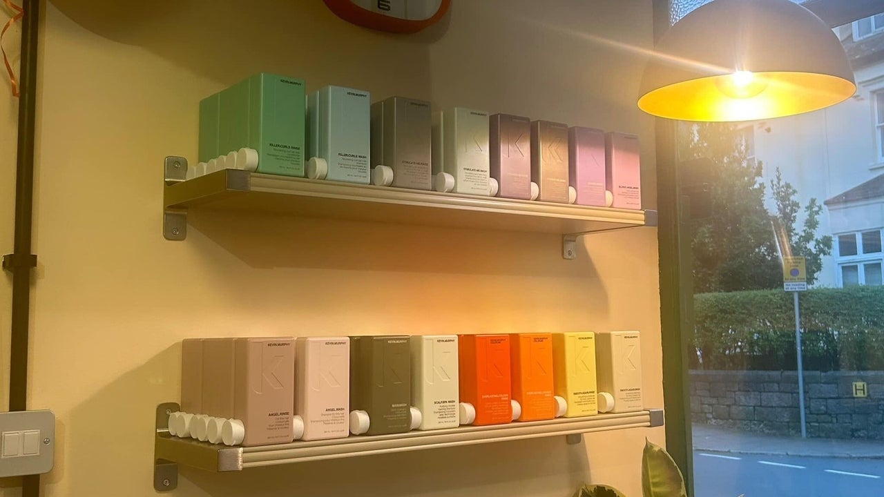 87517463-7437-4415-a137-39dc3a15bb99-peach37-gb-england-exeter-fresha-1492493