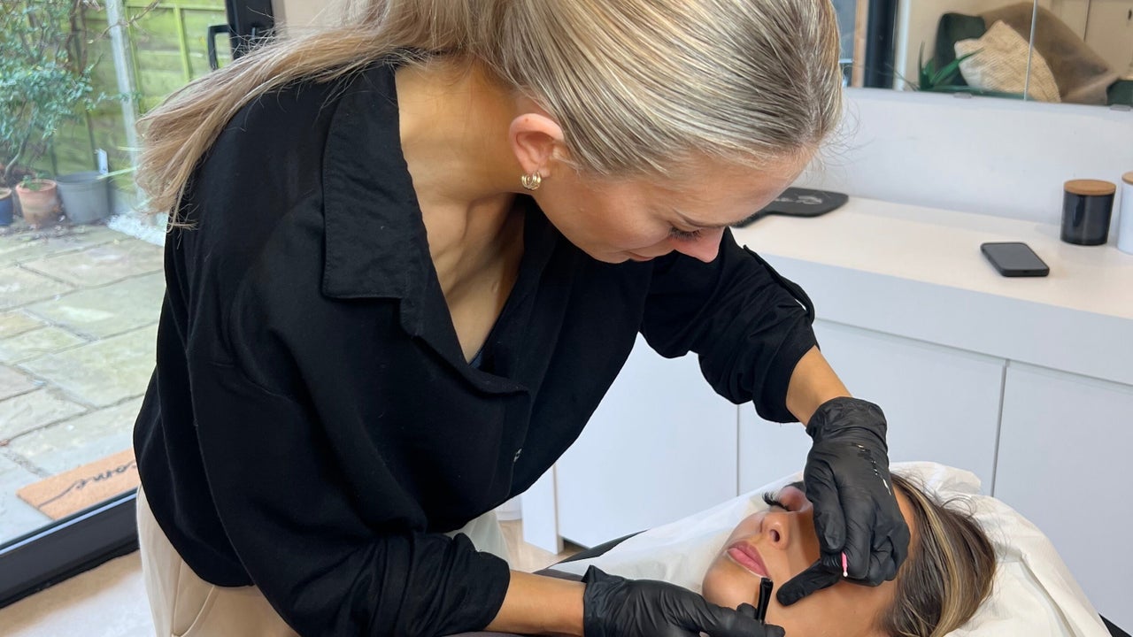 87cec46d-789c-441d-b31e-f88005b15aa4-clinic93-eleanorpmulash-gb-england-longlevens-fresha-7883375