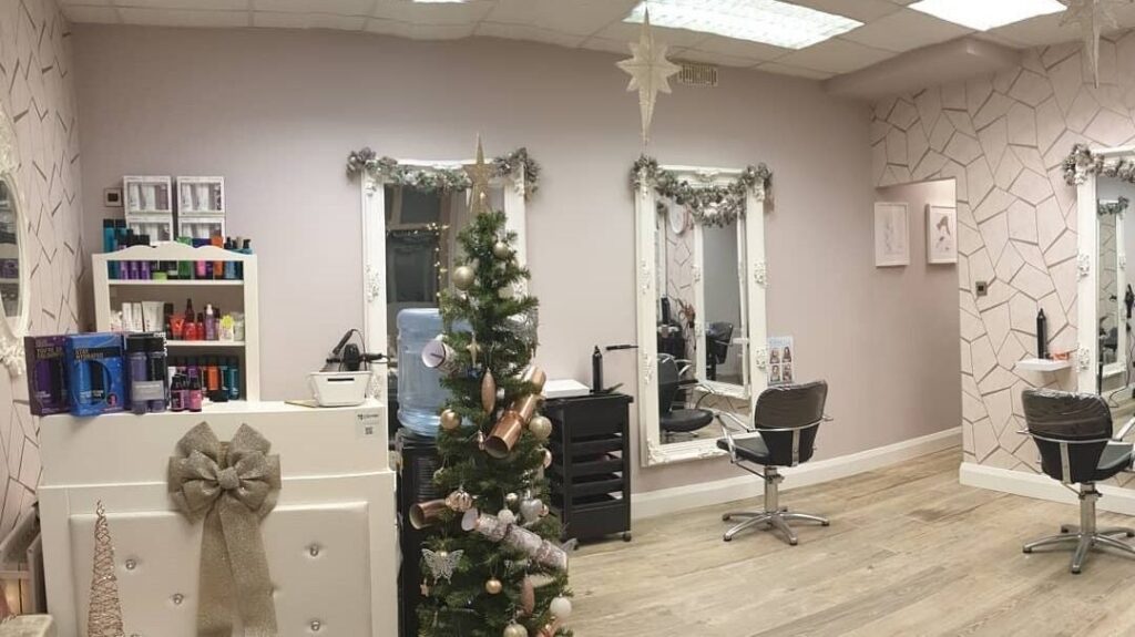 89513795-38e9-40fb-9bc3-f7d3c8bcc4da-cabello-gb-england-birstall-fresha-9237110