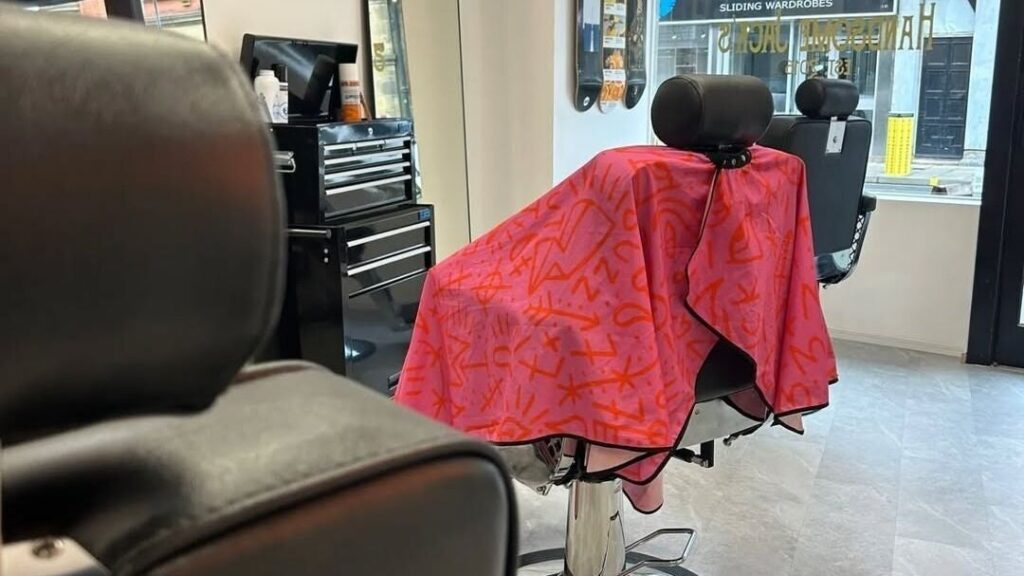 898807ea-edf2-4f5e-8e53-7af80e59fad4-handsomejackswhitleybay-gb-england-whitleybay-fresha-7485230