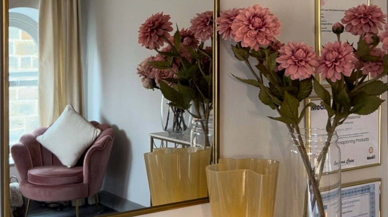 8a0bcb2e-b2fa-46f1-8af6-b1d19becb07a-radiancebygeorgina-gb-england-harrogate-fresha-9805676