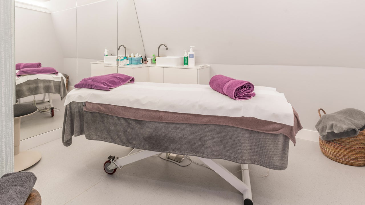 8a81cbf0-c85e-485b-a745-18badfb2c536-5189743