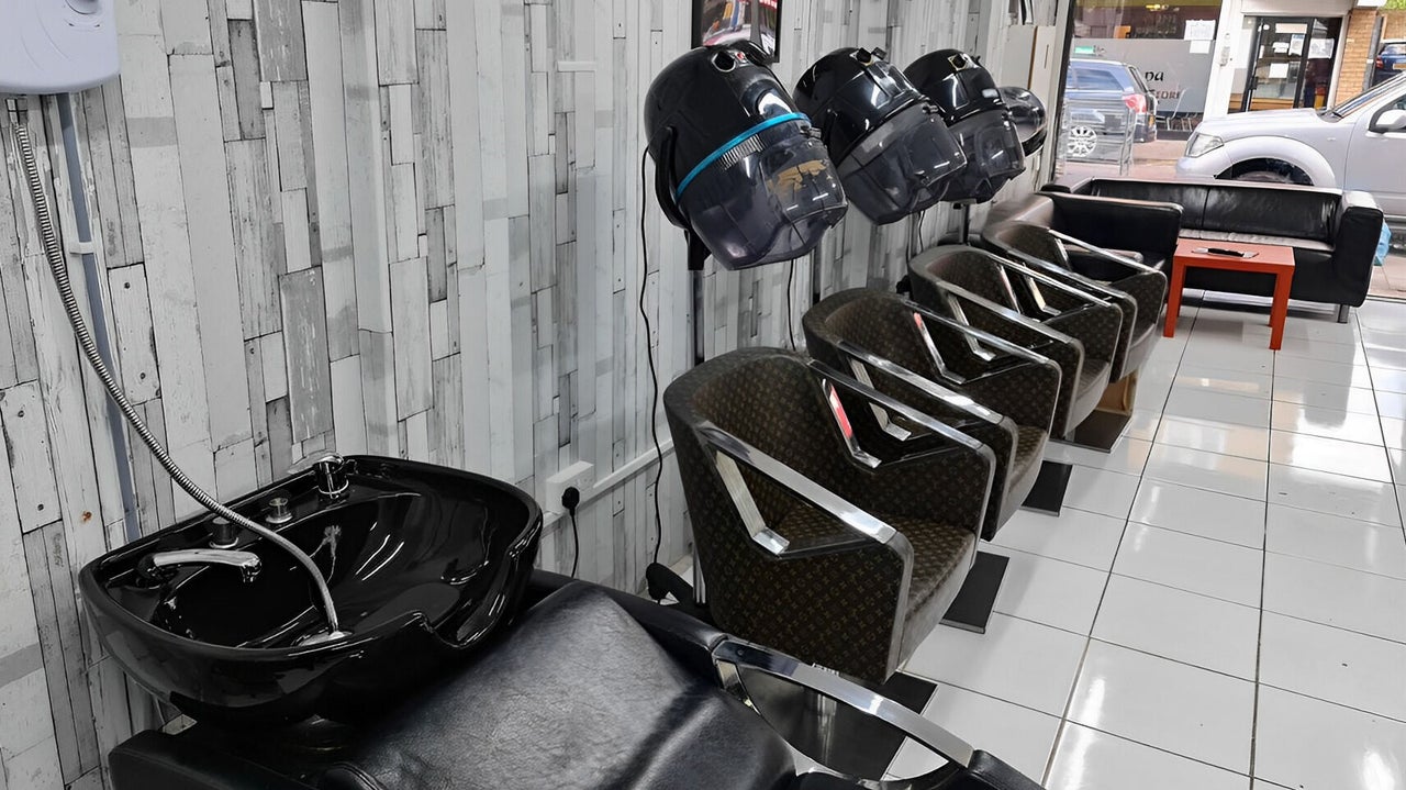 8aa9e1f3-48f2-49ba-9d60-0338ef7beaa4-adiscolocstylist-gb-unitedkingdom-peckham-peckham-fresha-9128796