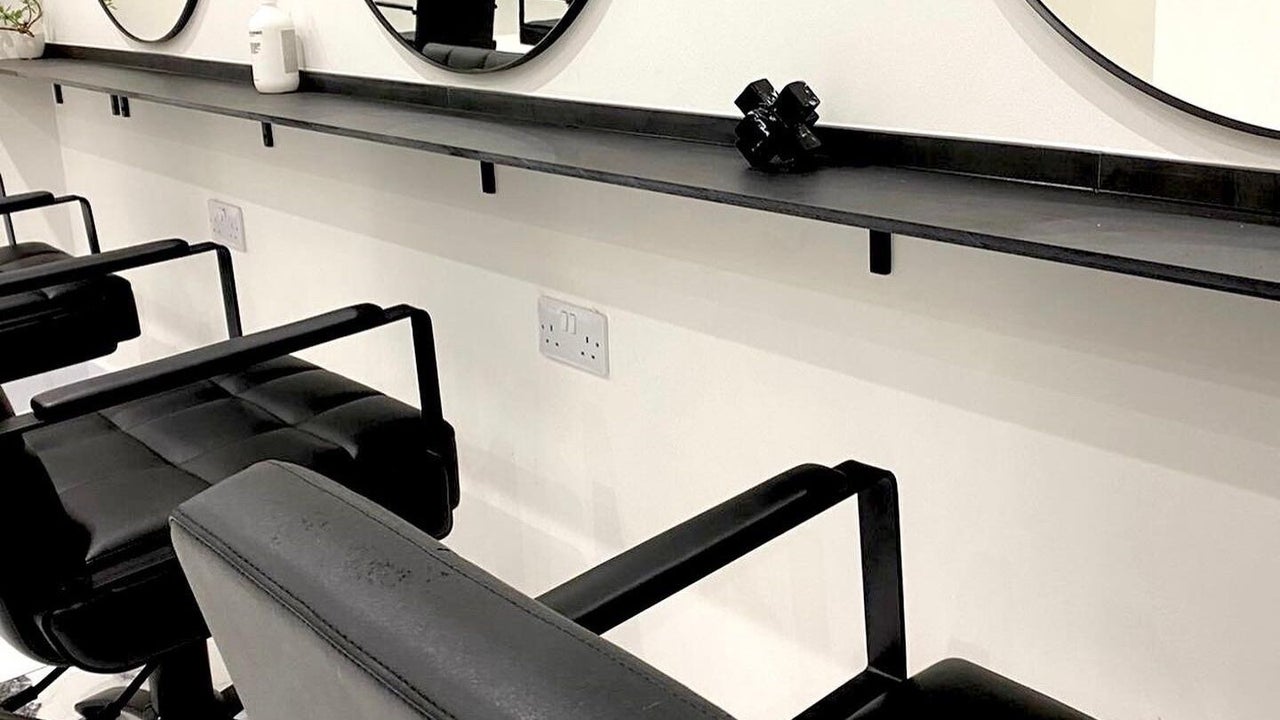 8b11a169-bbcd-4e92-a80a-f6ed721b6020-shade-gb-england-andover-fresha-2873473