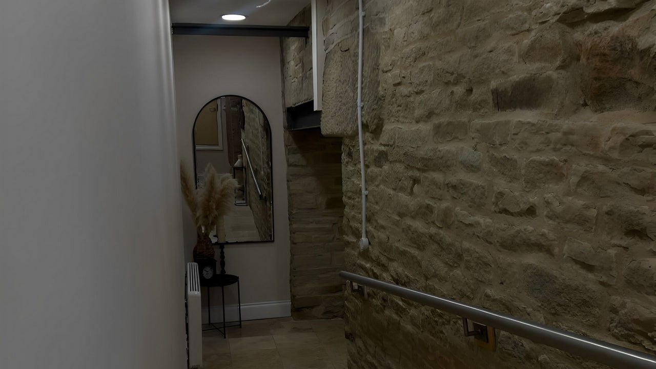 8b38552f-2af2-46f3-a07d-11df6db361eb-thelashprojectco-gb-england-huddersfield-lindley-fresha-6379736