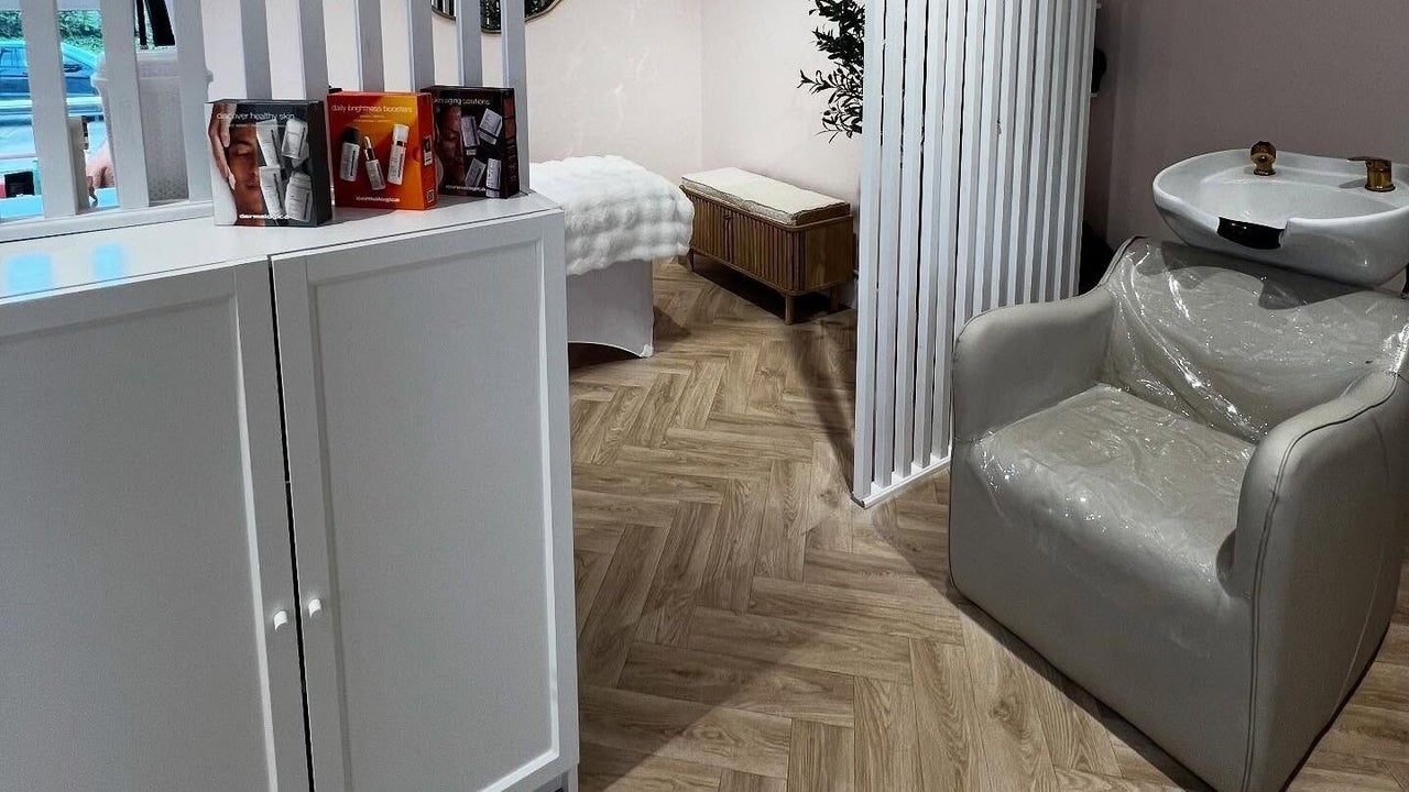 8b59909f-c056-4abb-a34b-86bc1966ff16-bybeckystudios-gb-england-wells-kewardparkglastonburyroad-fresha-9890134