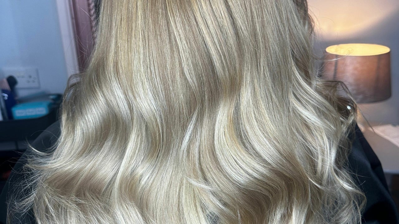 8b5acf15-a751-46b4-a64d-b542350cdb40-hairbyhollyh-gb-england-newport-fresha-1333377