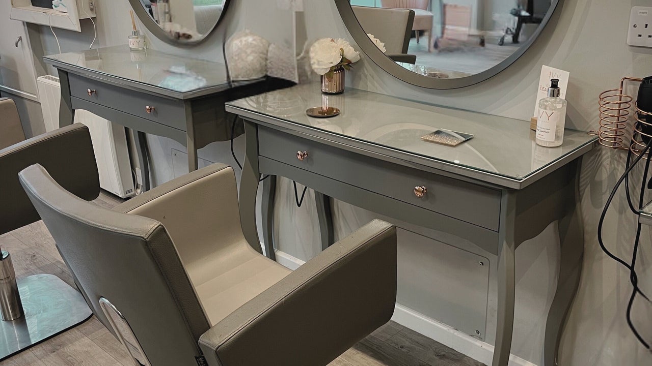 8b7c9bc2-0489-439c-b469-ccf1ea776824-ivyhairandbeauty-gb-england-portsmouth-copnor-fresha-8193570