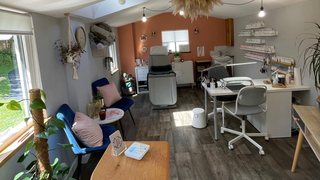 8b9d90a0-e188-4a56-8187-bf6560a496a3-beautyannexhemyock-gb-england-hemyock-fresha-4988452