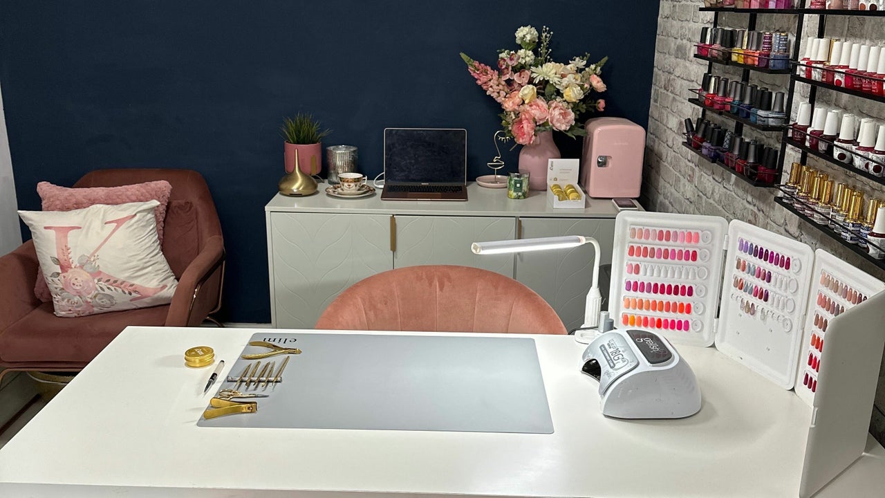 8ba040af-2a68-4d2d-ad1e-70bec9ae983e-kadickinsonbeauty-gb-wales-morganstown-fresha-1912595