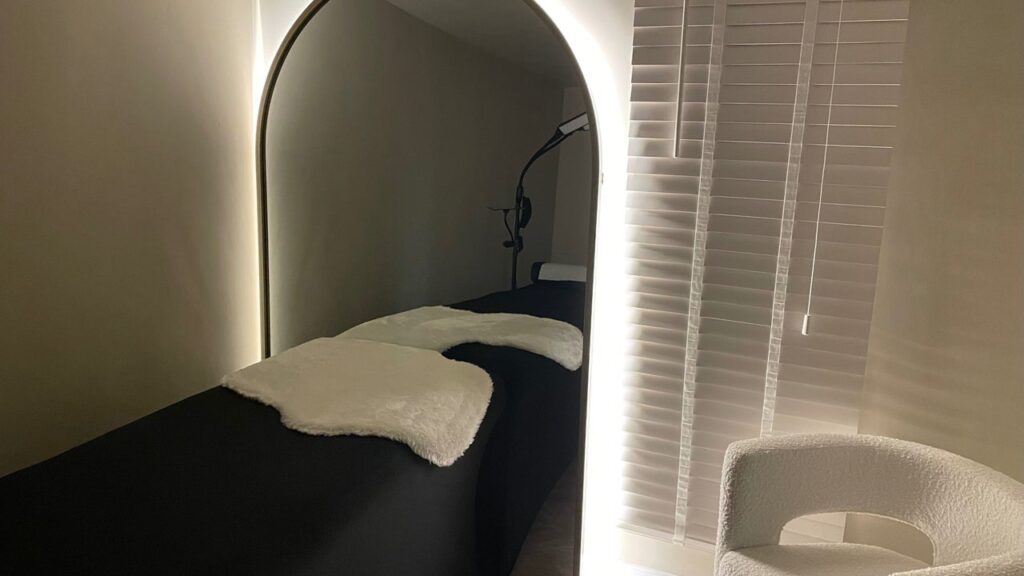 8bbe2bcb-c958-4f89-a7ad-a08fd2001647-prettylashedup-gb-england-farnham-fresha-7604207