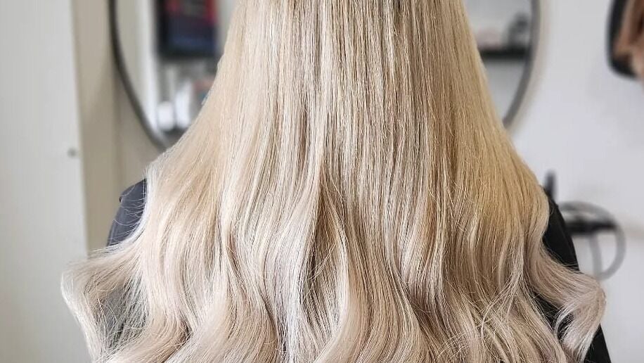 8bcef106-4f01-433b-95d7-55a87bfa79ee-lornahamiltonhair-hairextensionspecialist-gb-scotland-kilmarnock-fresha-1799705