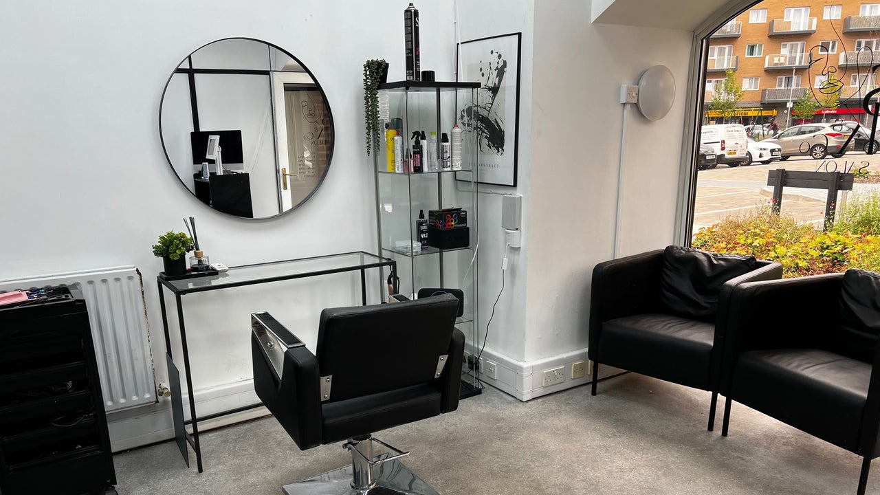 8c2ad0e6-91e9-4a26-8c0b-990aecd4f466-skcosalon-gb-england-hatfield-fresha-9271527