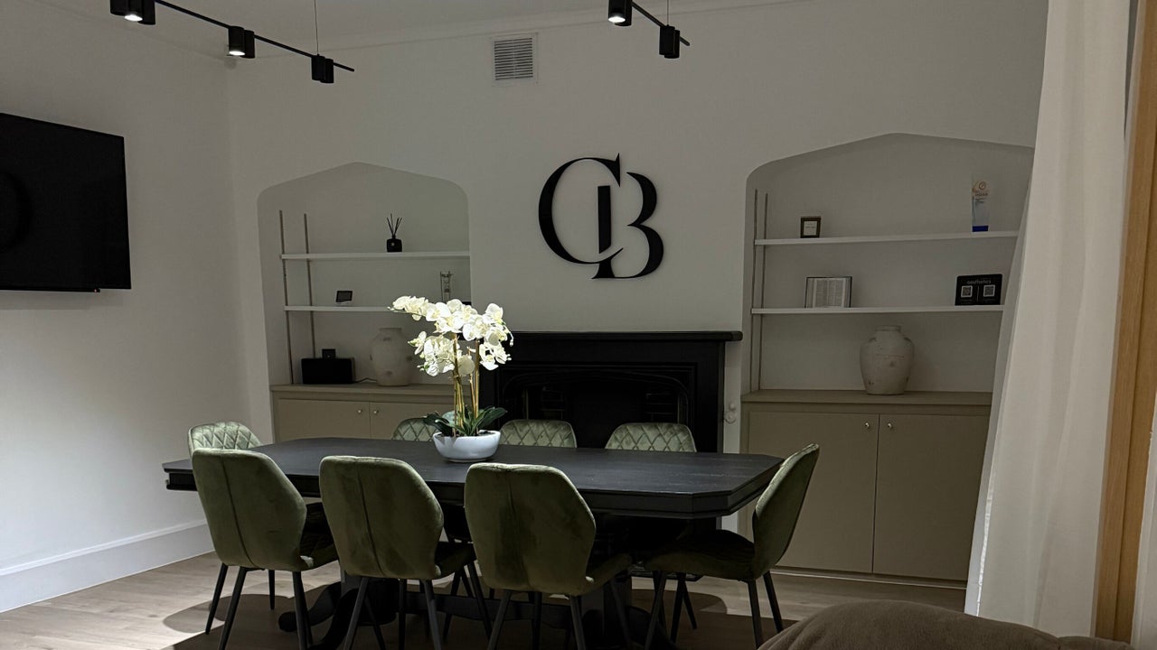 8cd4ac2b-0779-4b94-bf67-8543cd2f67f2-curlitabeautyskinclinic-gb-england-stafford-fresha-2875805