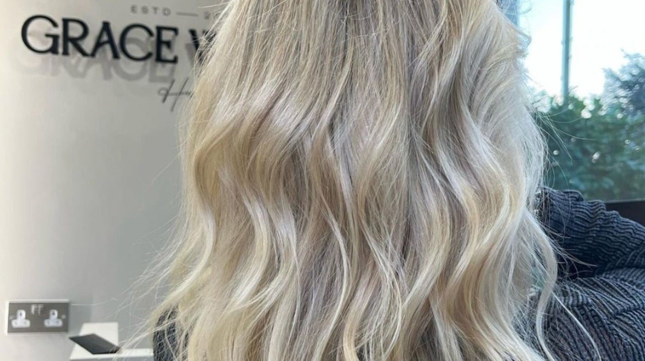 8cd54711-d8ee-42d2-9e7a-280517d6757b-gracewakerhair-gb-england-oakley-fresha-2593276