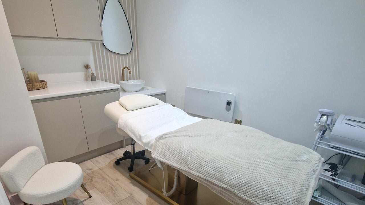 8d4321b9-6c28-4505-a5c7-473fbfde6baf-jjaesthetics-gb-england-stoke-on-trent-biddulph-fresha-6280155