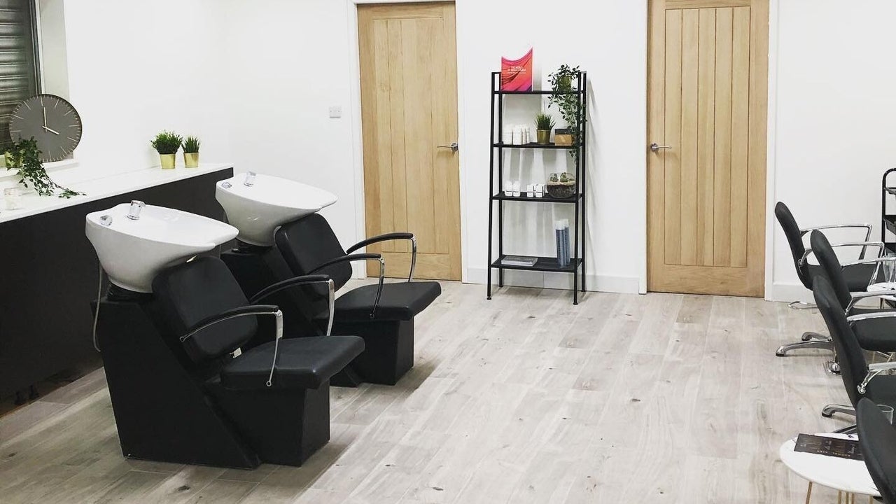 8e2bbad0-36eb-42f9-86f0-363ee1477136-rachelalexsalon-gb-england-bury-fresha-8536038