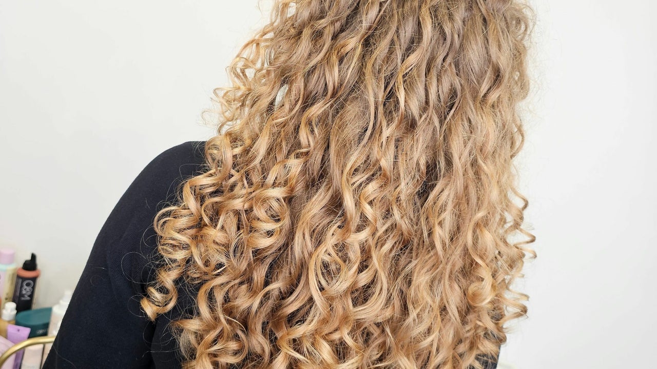 8e3abb5e-127b-4444-8852-248674e2c891-hairbunney-gb-england-stoke-on-trent-longtonexchange-fresha-6785943