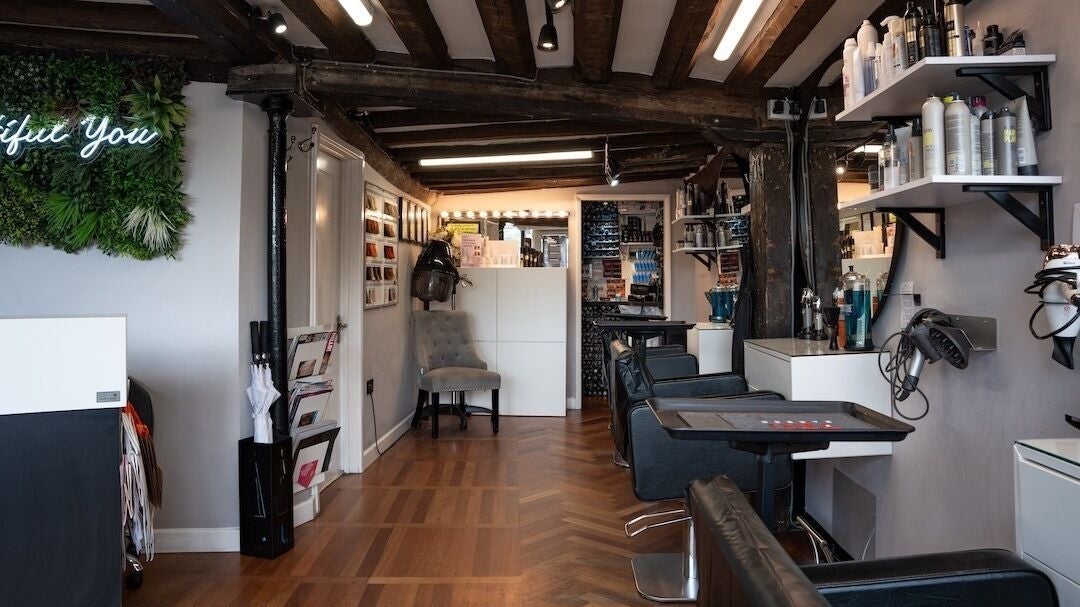 8f80bd41-97bd-47a3-ae1e-ffbf926cb9e5-beautifulyou-gb-england-bures-fresha-3556835