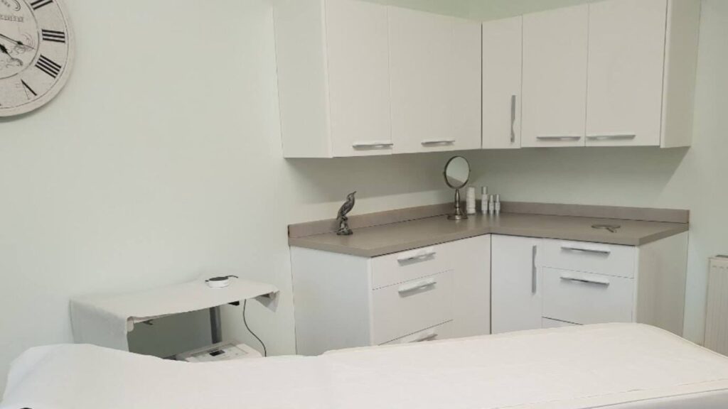 8fbad894-716e-4140-a0b4-707e958ad9e4-2264355