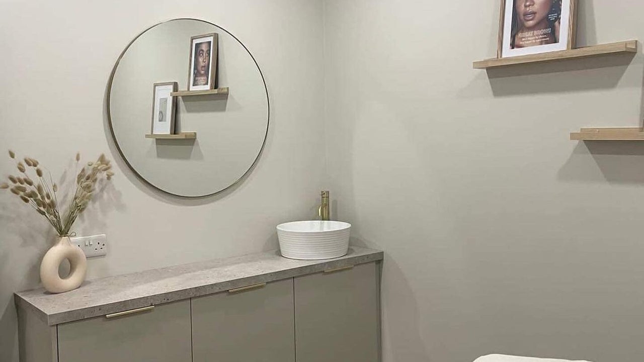 8fd19955-952b-48a1-b9ec-9bdd0b069108-hollienatasha-hollieandco-gb-england-winsford-fresha-2955041