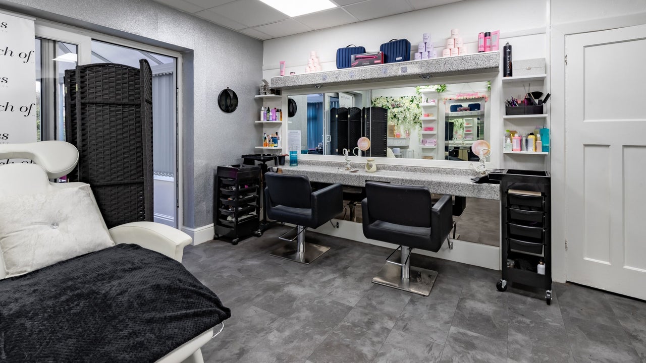 90688709-4e9d-4942-8c6d-afd802c0a409-touchofclasshairbeautylimited-gb-england-halesowen-fresha-3069632