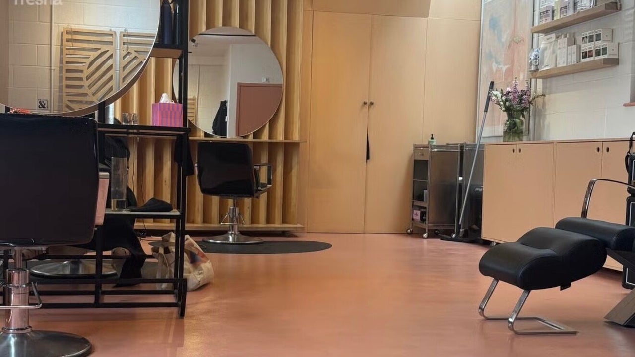 9166d467-a117-49fa-9f03-7587196a62c1-boocolourist-eastlondon-gb-england-london-fresha-5606508