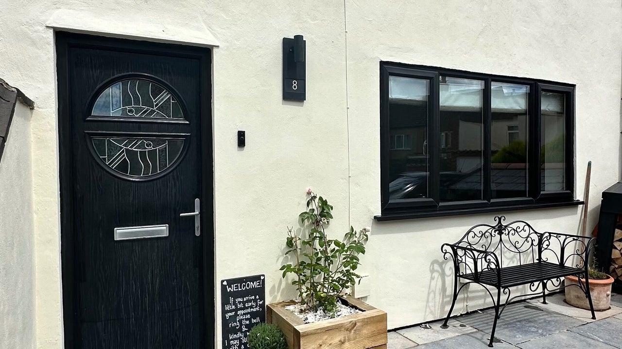 9299d1f0-9726-4b40-a0d3-1d0efb6965eb-earlsbartonholistichealthnaturalbeauty-gb-england-earlsbarton-fresha-6973961