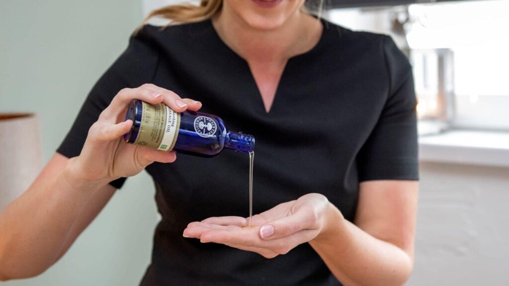 92c6be32-8f9b-4ebf-b65a-e38646079102-no22beautymassage-gb-england-salisbury-fresha-9546268