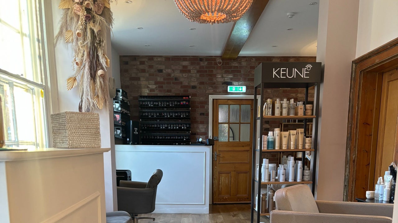 932f83c7-b237-4256-99a4-1df0ed34ed2f-aliceoliviahair-gb-england-alcester-fresha-2255496