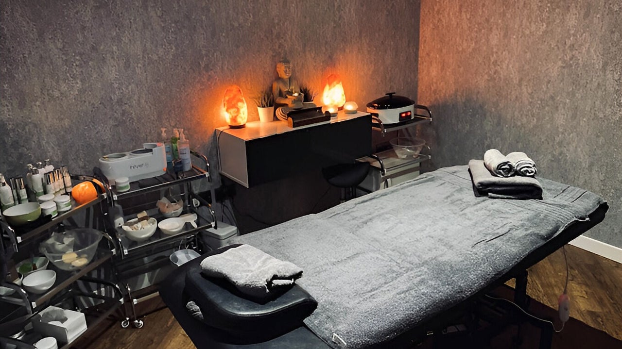 93bb948b-a769-4951-8e5c-89eda603a2b0-clairewraybeautyandholisticcentre-gb-england-ashton-under-lyne-fresha-2877239