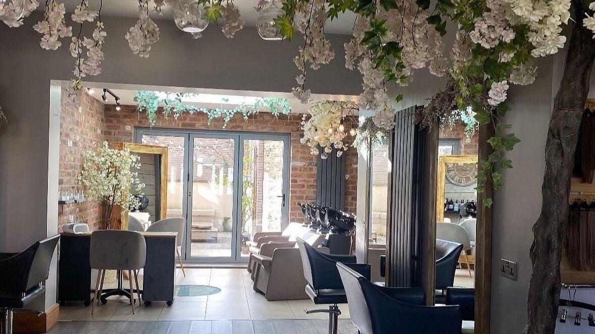 93bdebb7-cfe6-48e1-9cb9-4e052541c5c6-hairbyamyk-gb-england-freckleton-fresha-3896518